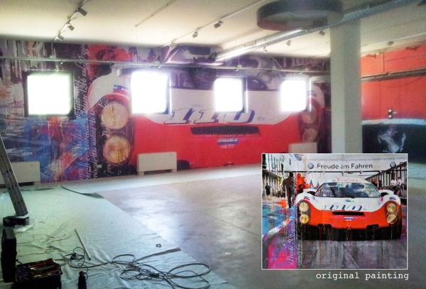 Garage mit einem Bild aus der Serie "Racing Legends" von Markus Haub
